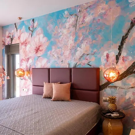 La Reve Luxury Aparthotel *